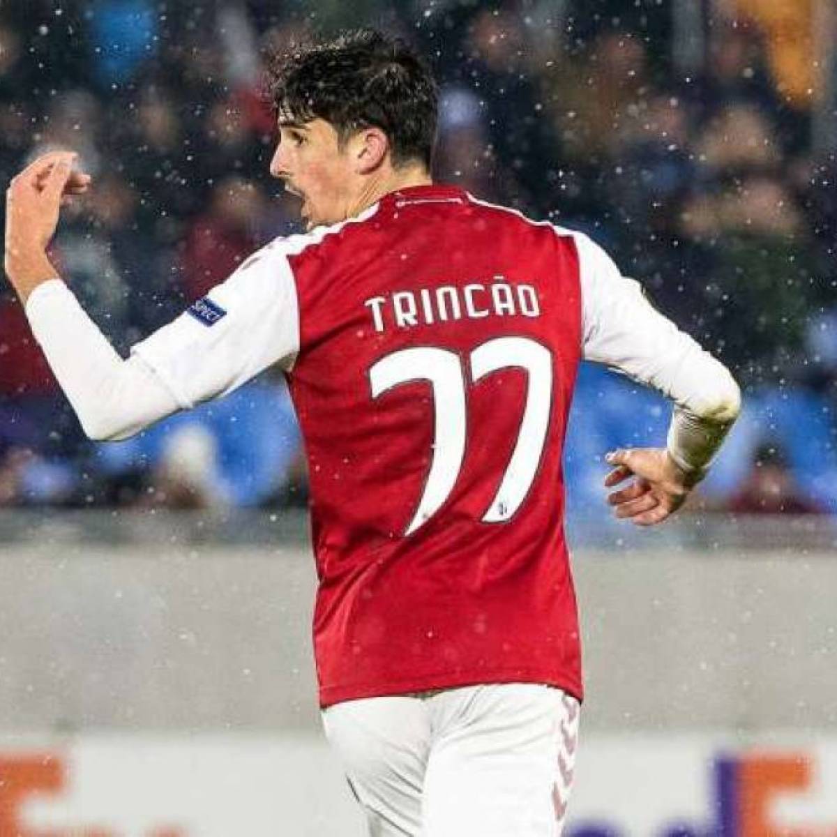 Amtlich Barca Holt Trincao