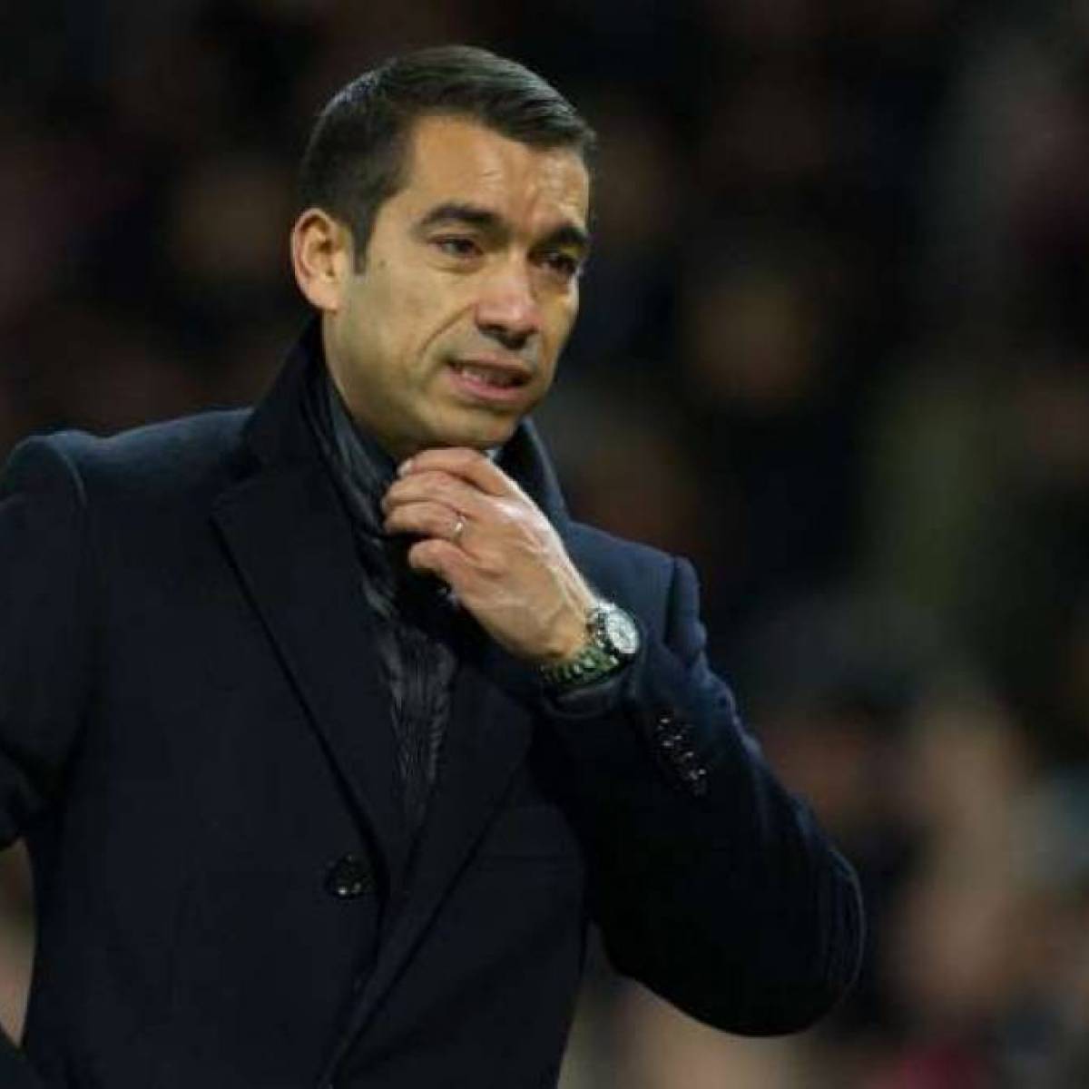Medien Bvb Einig Mit Van Bronckhorst