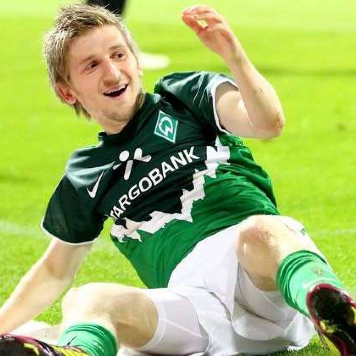 Sv Werder Verwirrspiel Um Marin Marin marko (marko marin) futbol poluzaschitnik germaniya 13.03.1989. sv werder verwirrspiel um marin