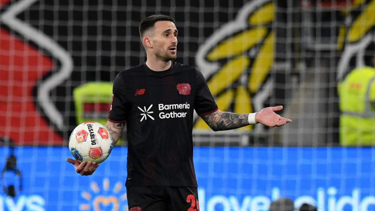 Blitz-Wechsel-Topklub-jagt-Bayers-Garc-a