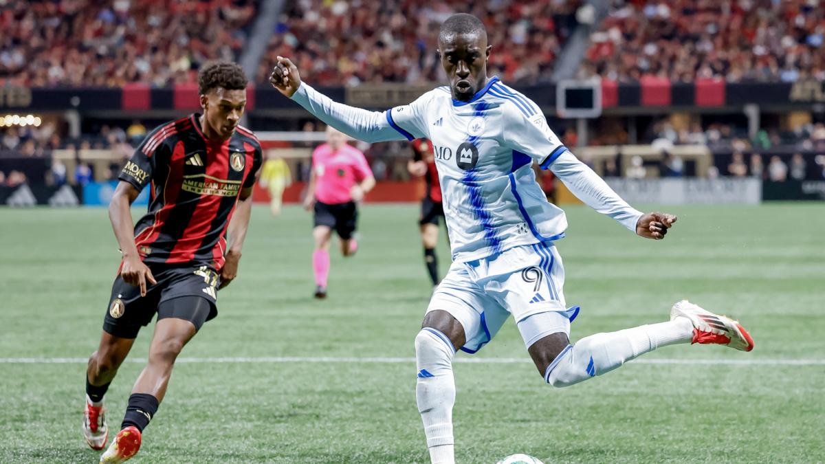 Winter-Anfragen-Torj-ger-Owusu-in-die-Bundesliga-