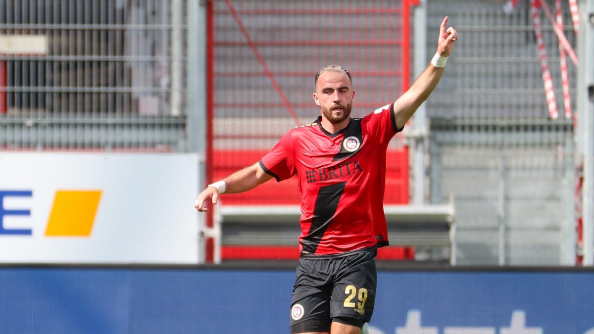 Hertha hat Low-Budget-Stürmer im Visier