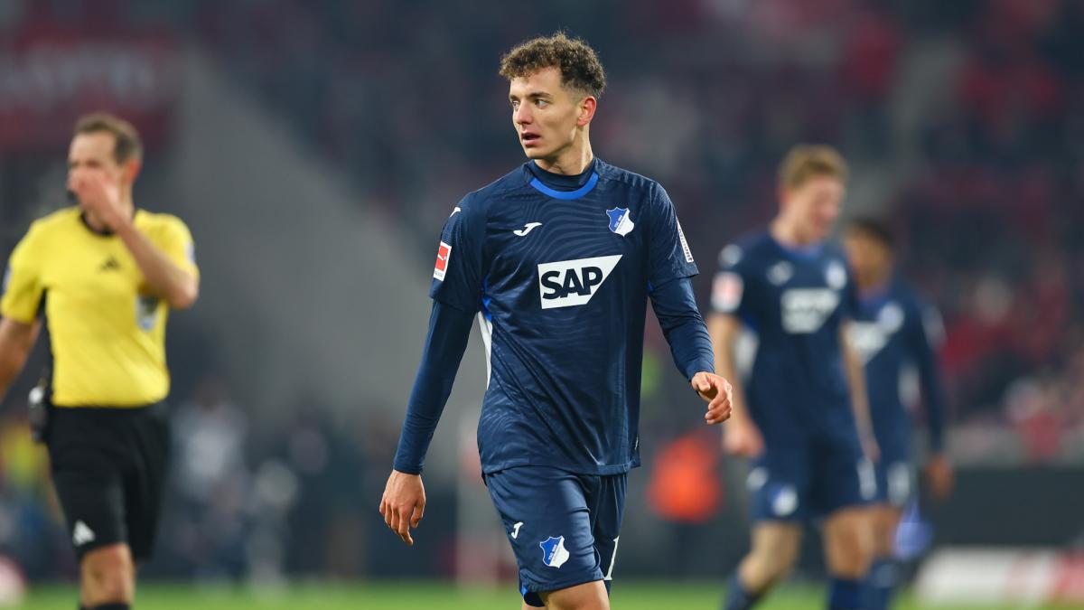 Bayern-Boss-lobt-Asllani