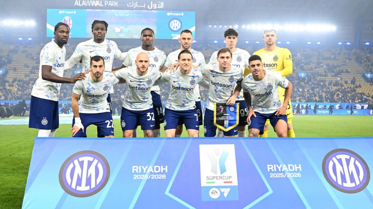 Transferzeugnis-Inter-mit-zwei-Flops-zum-Titel-