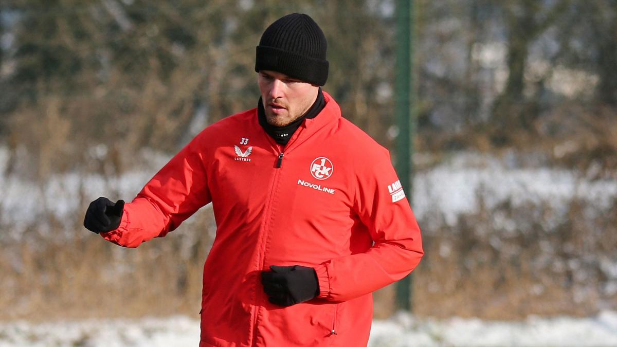 F-rth-spricht-mit-Elvedi