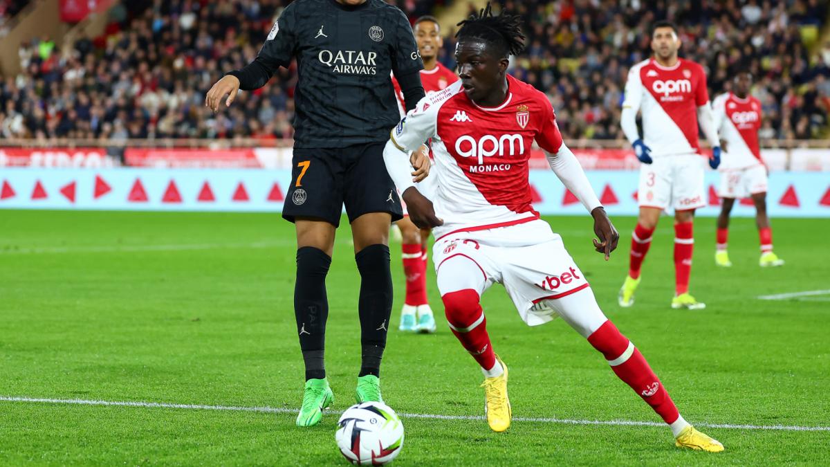 Letzte Transfernews 	FC Augsburg