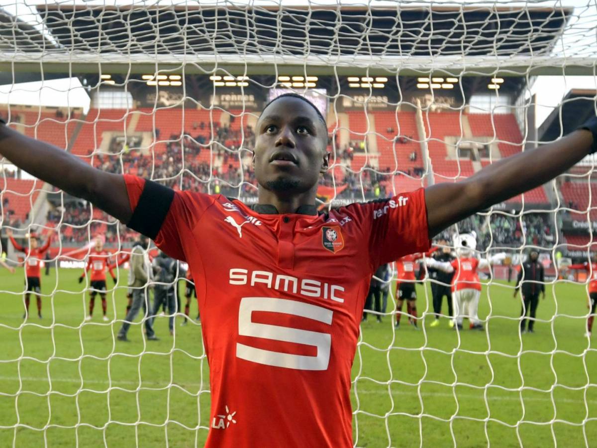 Ntep Unterschreibt Bei Guingamp