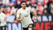 Alario wechselt zu Eintracht Frankfurt