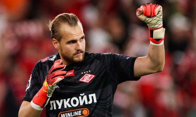 Bundesliga-Duo will Nationalkeeper Maksimenko