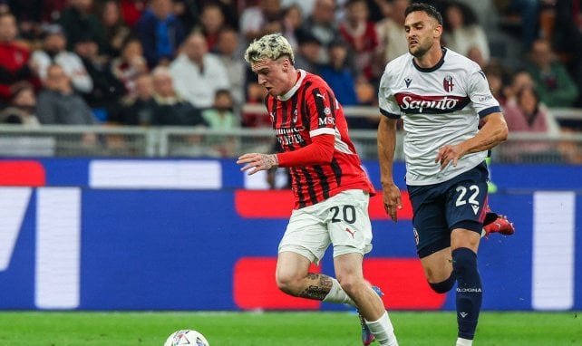 Álex Jiménez mit Fokus auf den Ball