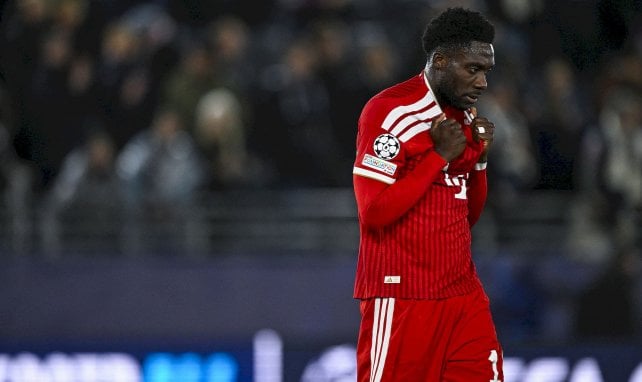 FC Bayern: Kommt ein „großes Angebot“ für Davies?
