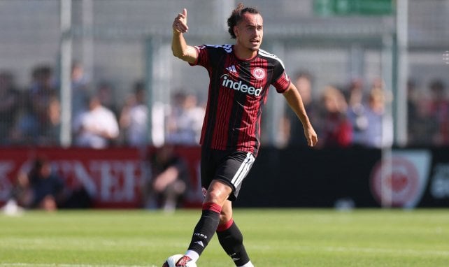 Preis steht: Eintracht findet Theate-Abnehmer