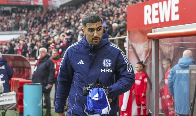 Aymen Barkok muss seine Sachen packen