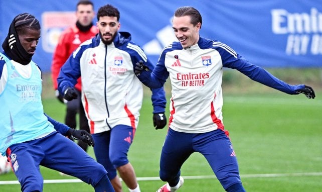 Maxence Caqueret im Training von Olympique Lyon