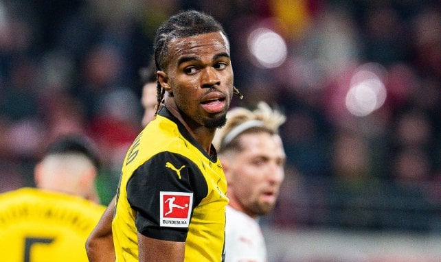 Carney Chukwuemeka im BVB-Dress