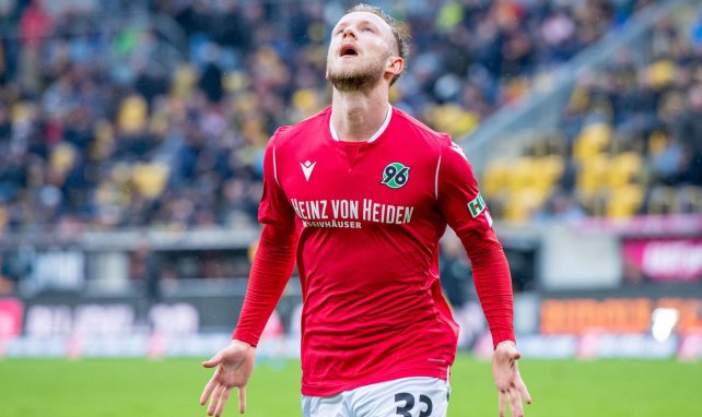 Cedric Teuchert bleibt wohl bei Hannover 96
