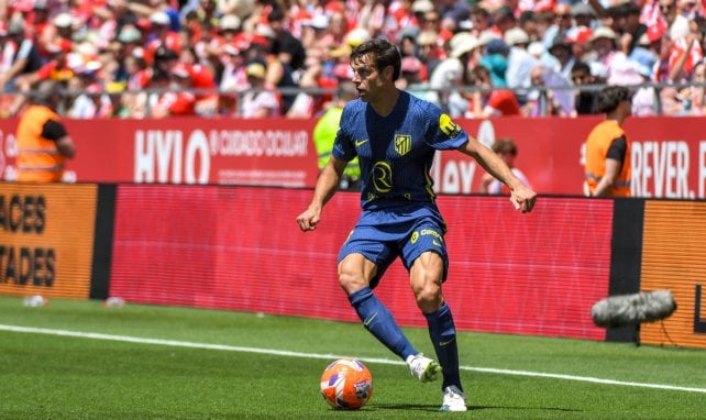 César Azpilicueta im Trikot von Atletico Madrid 