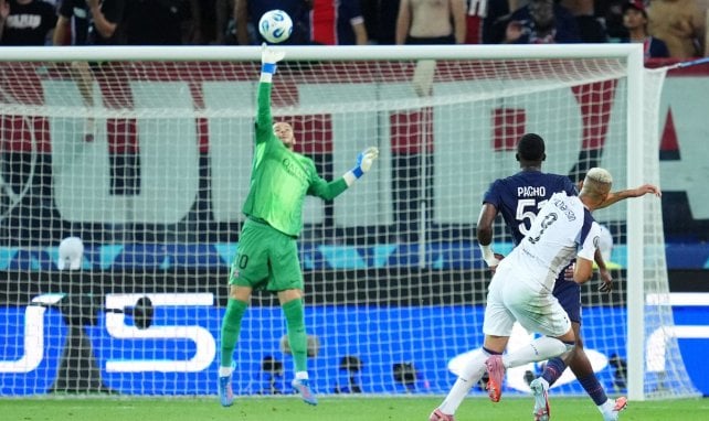 Lucas Chevalier im PSG-Tor
