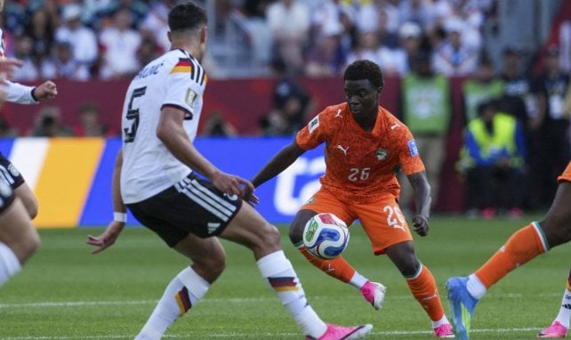 50 Millionen: WM-Entdeckung Oulai in die Bundesliga?