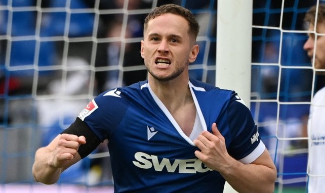 Christoph Kobald im Trikot des Karlsruher SC