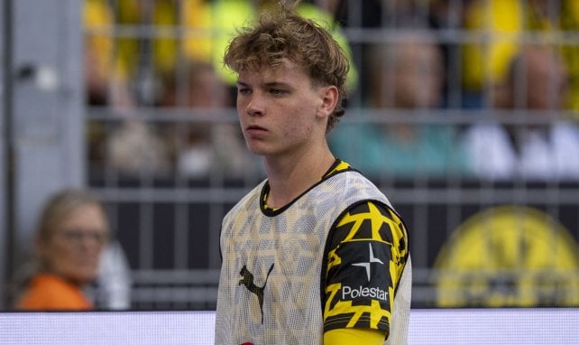 Cole Campbell als Ersatzspieler bei Borussia Dortmund