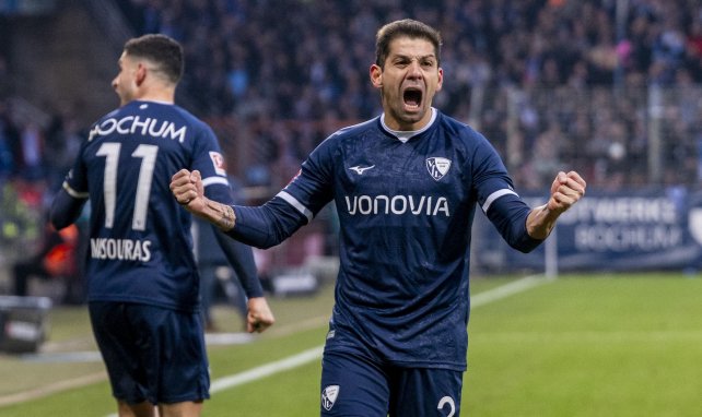 Cristian Gamboa jubelt