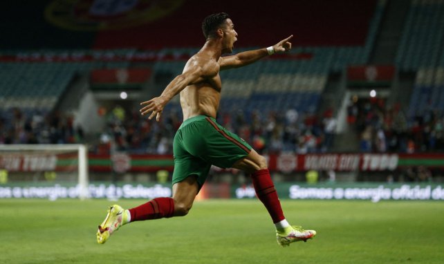Cristiano Ronaldo bejubelt einen Treffer für Portugal