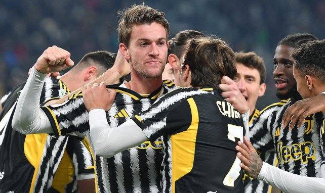 Daniele Rugani feiert seinen Treffer