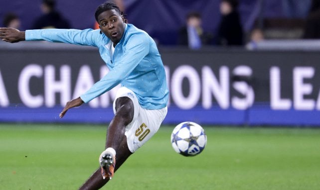 Schnelle Entscheidung: BVB & VfB hoffen auf Bakola