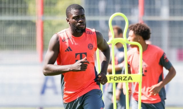 Dayot Upamecano im Training beim FC Bayern München