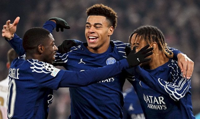 Doué feiert mit Barcola und Dembele