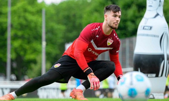 nachwuchs-Keeper Dennis Seimen vom VfB Stuttgart