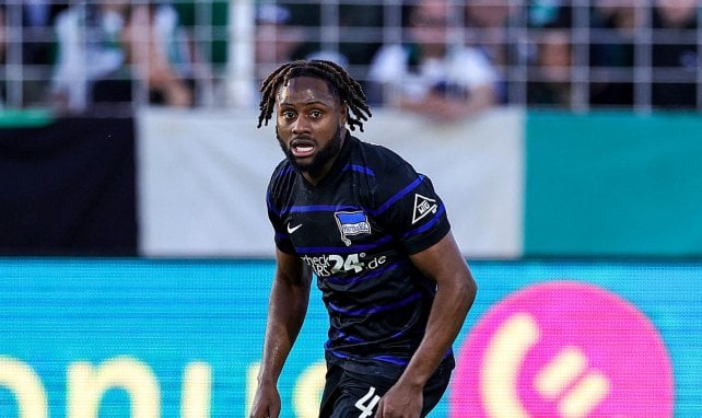 Deyovaisio Zeefuik im Trikot von Hertha BSC