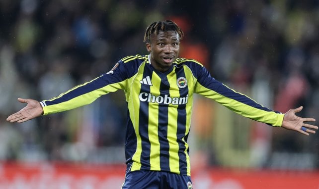Transfersperre für Fenerbahce