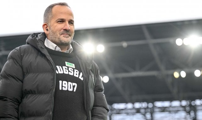 Augsburg-Chef spricht über Baum-Zukunft