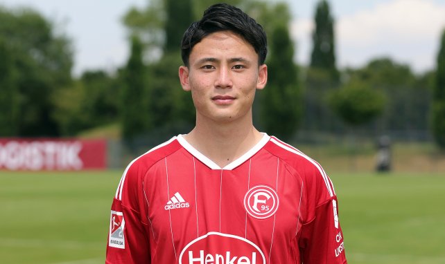 Takashi Uchino steht seit 2021 bei der Fortuna unter Vertrag