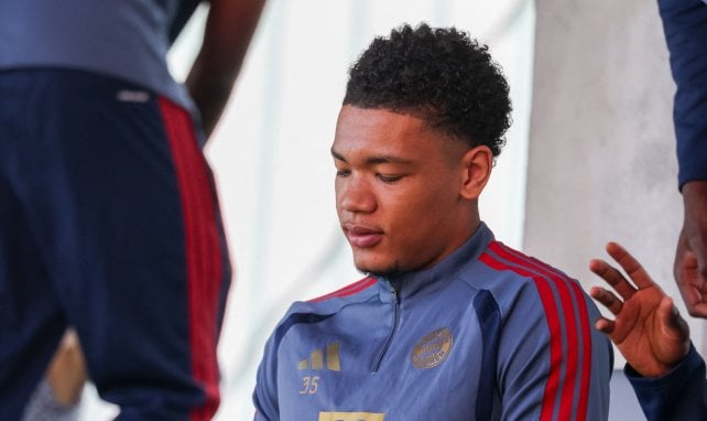 FC Bayern: Prescott-Wechsel innerhalb der Bundesliga?