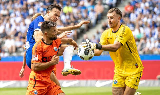 Haris Tabakovic gegen den SC Paderborn