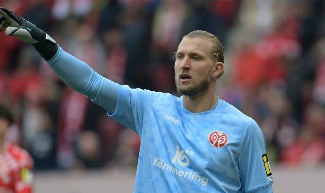 Mainz-Stammkeeper Robin Zentner