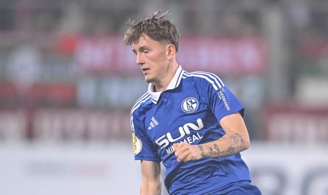 Max Grüger im Schalke-Trikot