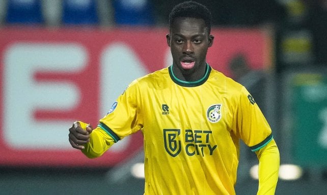 Sadik Fofana am Ball für Fortuna Sittard