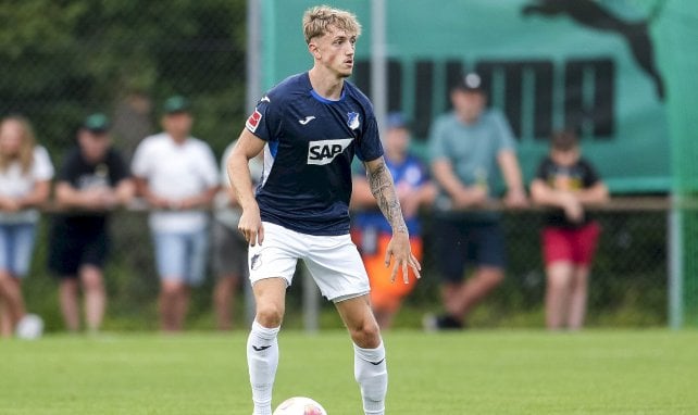 Drexler ist aufmerksam