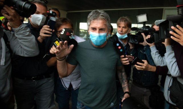 Jorge Messi am Flughafen von Barcelona