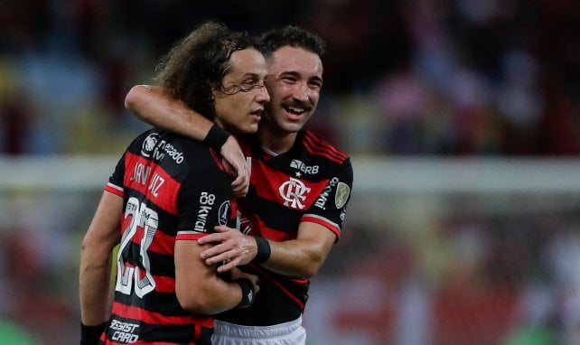 Léo Ortiz (r.) mit Nebenmann David Luiz