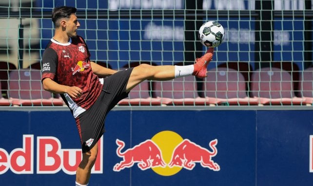 Eljif Elmas im Training von RB Leipzig