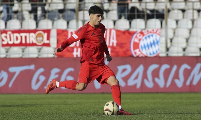 Emirhan Demircan beim Abschluss