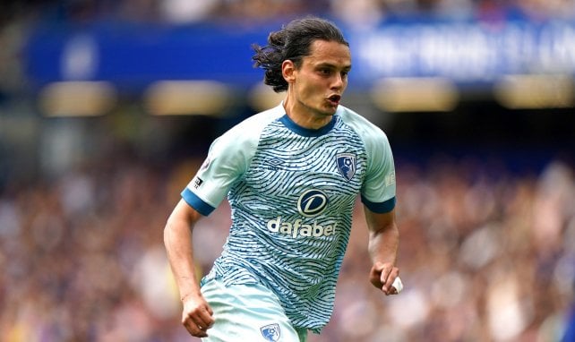 Enes Ünal im Dress des AFC Bournemouth