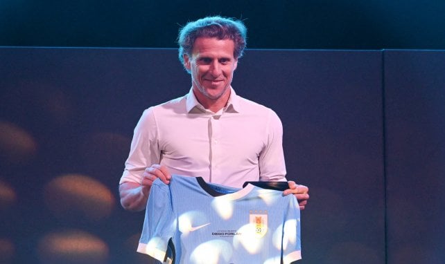 Forlán übernimmt bei Uruguay