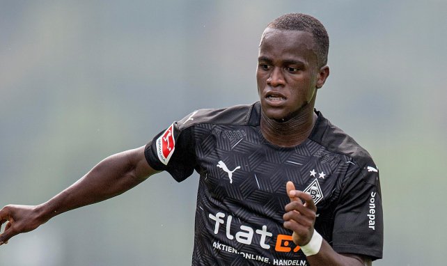 Famana Quizera im Trikot von Borussia Mönchengladbach 