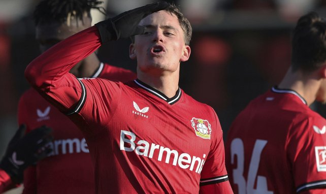 Florian Wirtz salutiert
